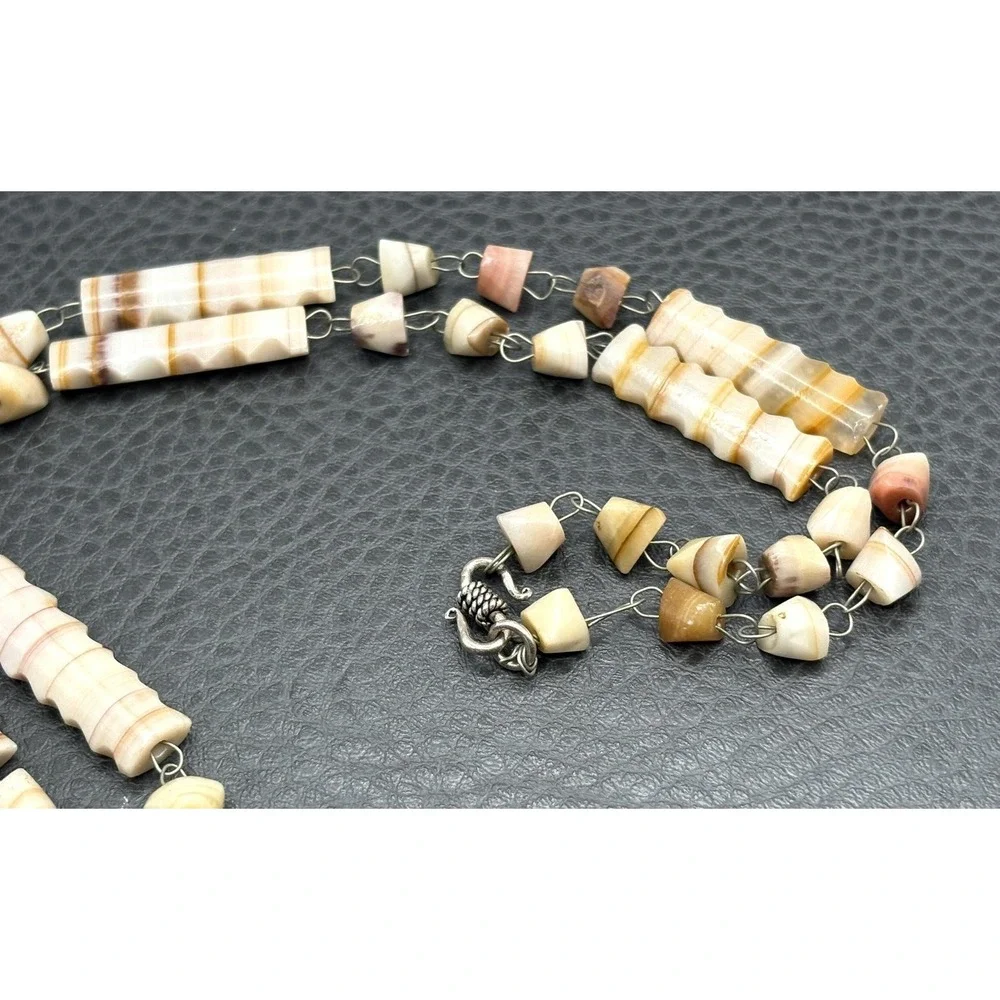 VTG Carved Mayan Aztec Sun Calendar Pendant Necklace Striped Agate ~ 24